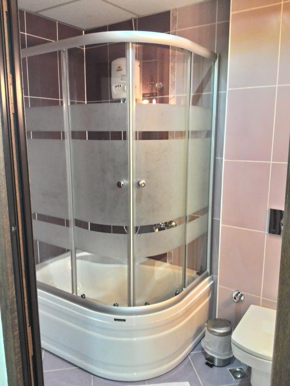 Guney Adana Otel Ruang foto